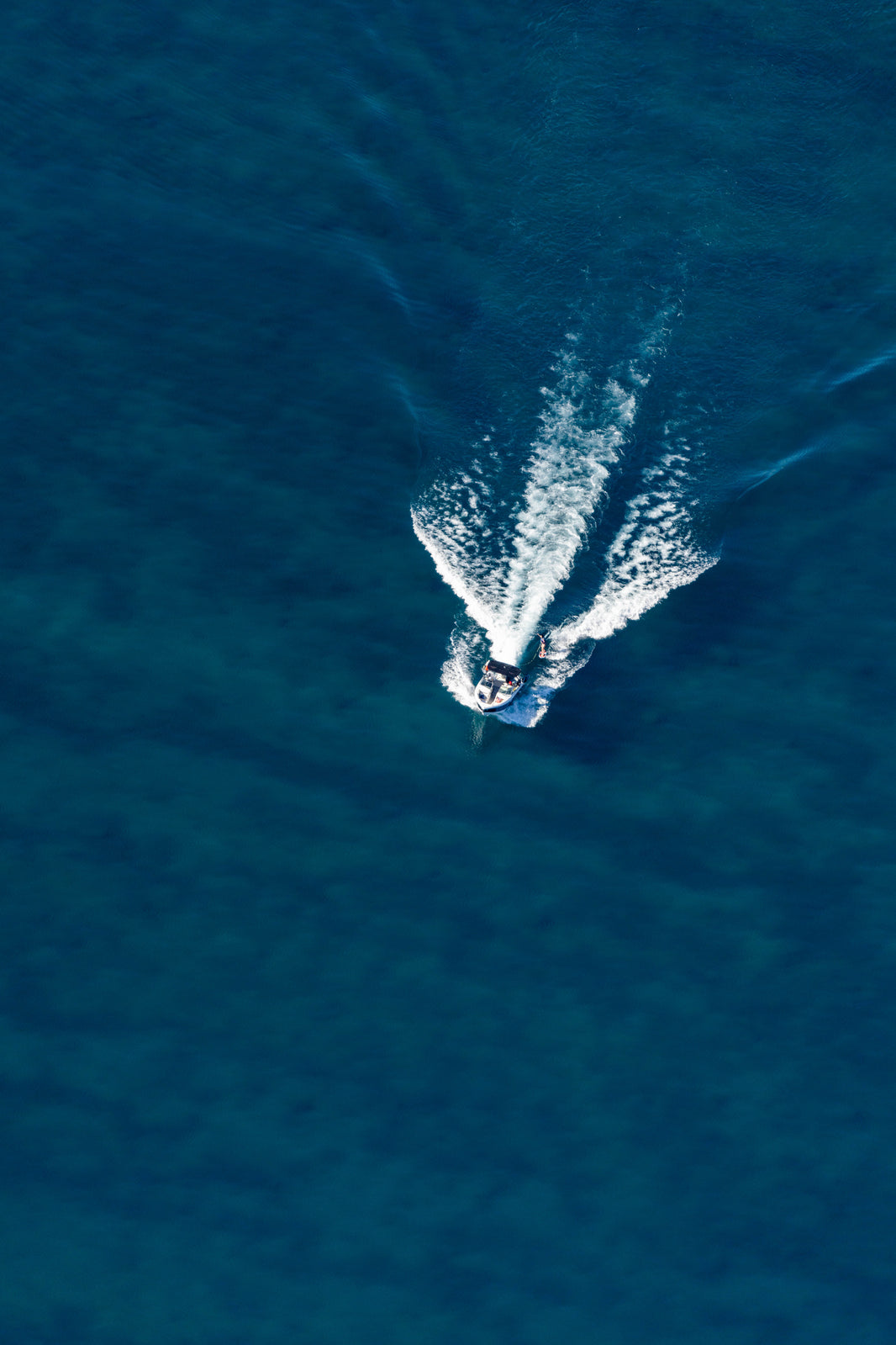 Photography by Gray Malin of Boat Day, Lake Tahoe