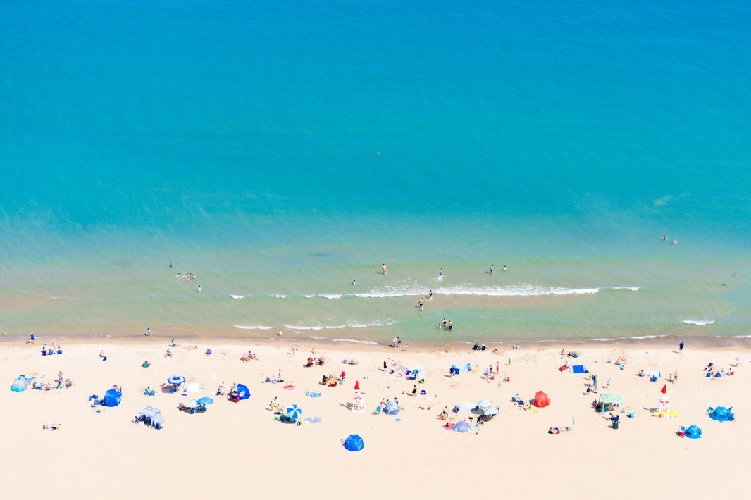 Photography by Gray Malin of Wilmette Beach Day, Chicago