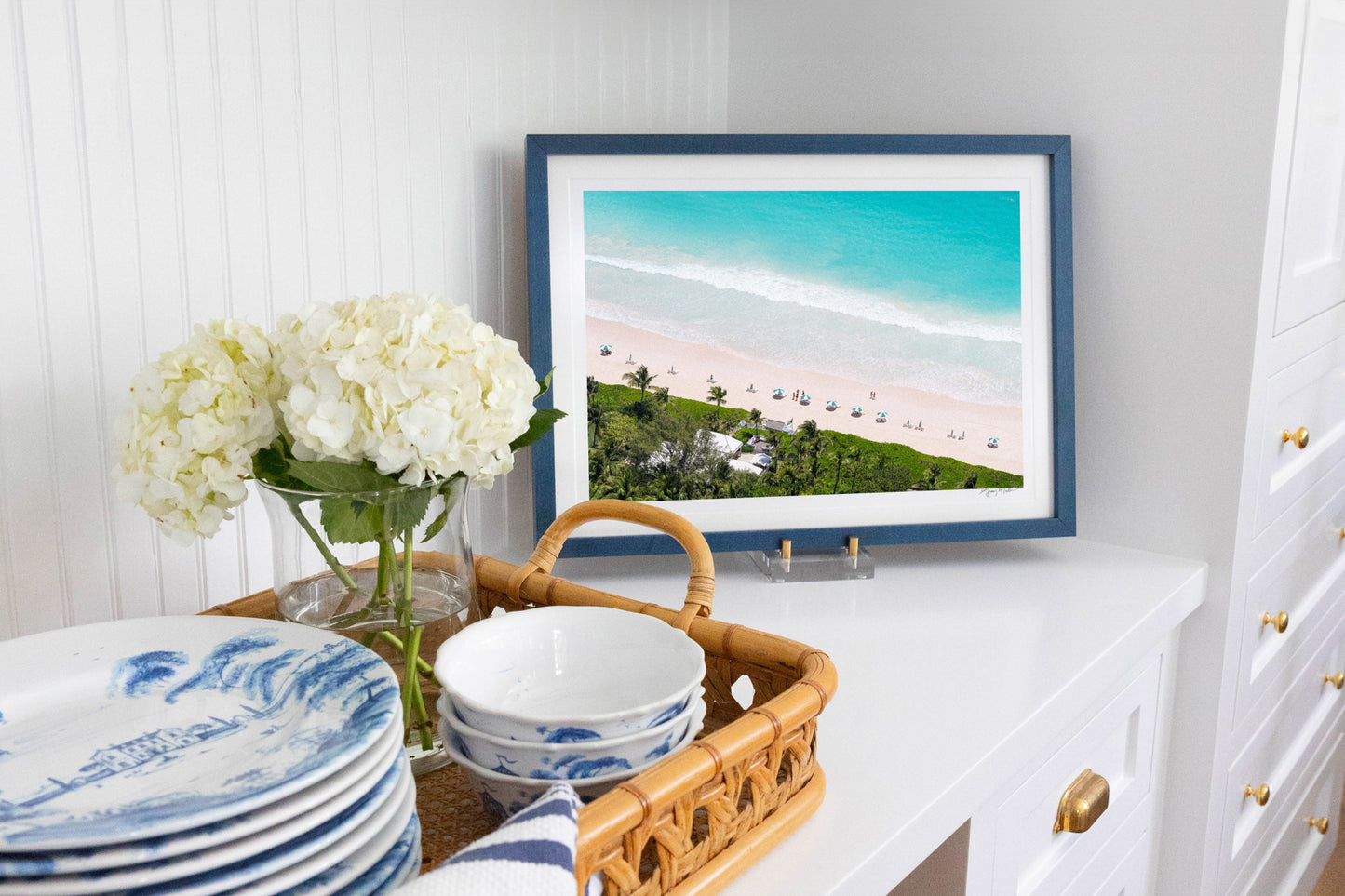 Beach Couple, The Dunmore Hotel, Harbour Island, Bahamas