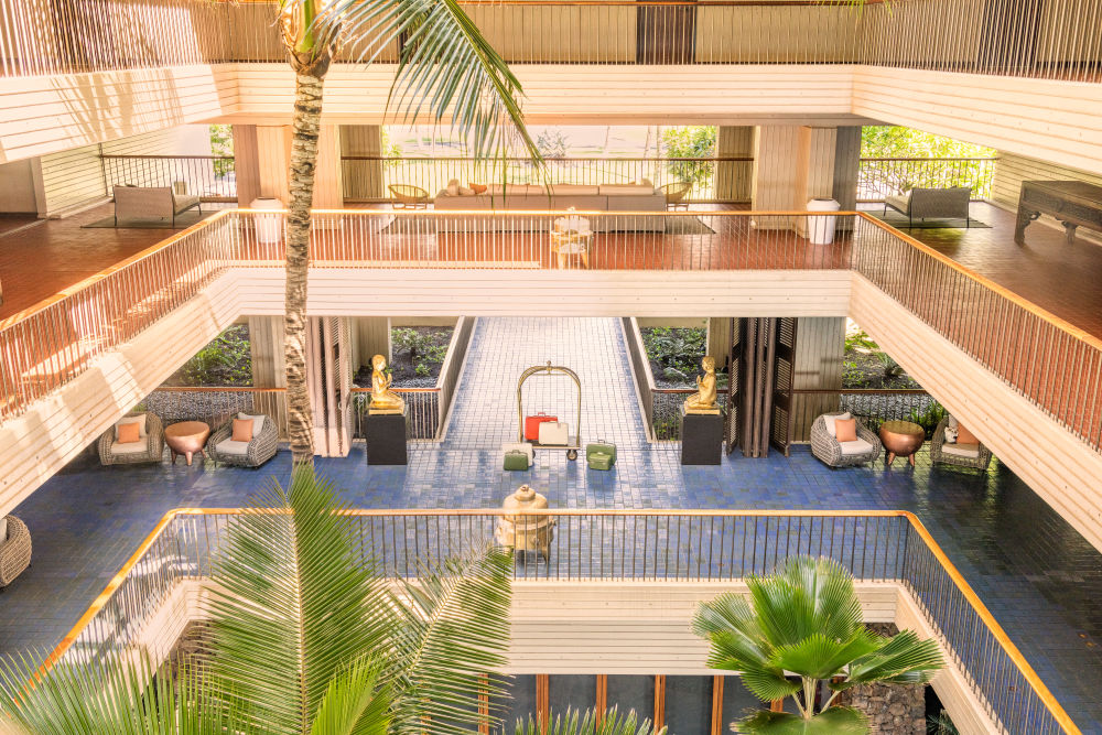 Checking In, Mauna Kea