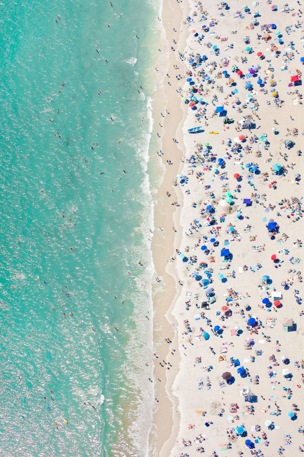 Photography by Gray Malin of Second Beach Vertical, Newport