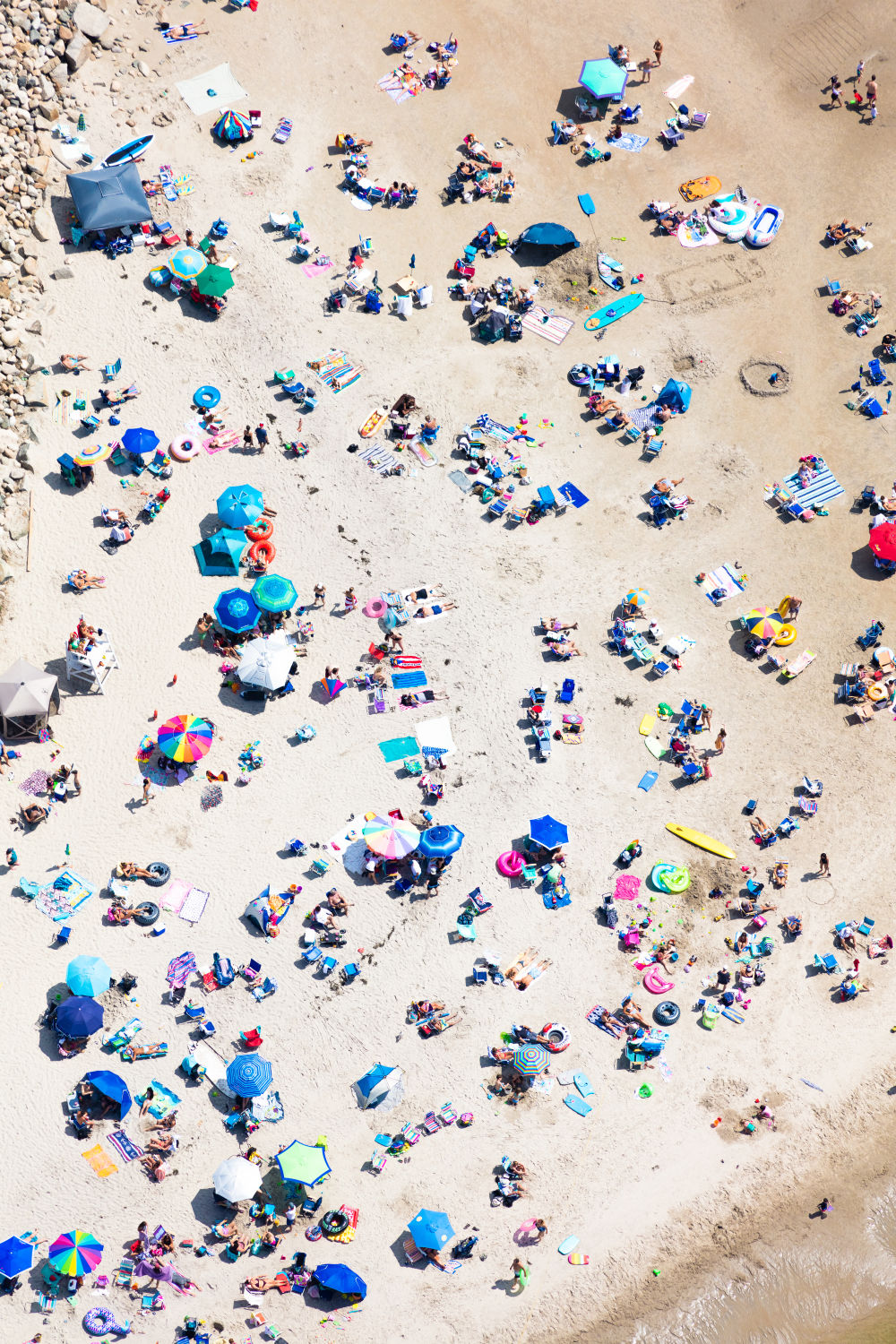 Photography by Gray Malin of Ogunquit Sunbathers, Maine