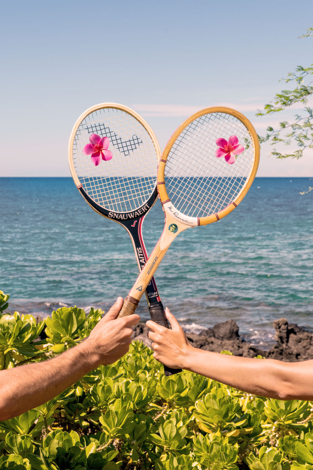 Photography by Gray Malin of Tennis Match Vertical, Mauna Kea