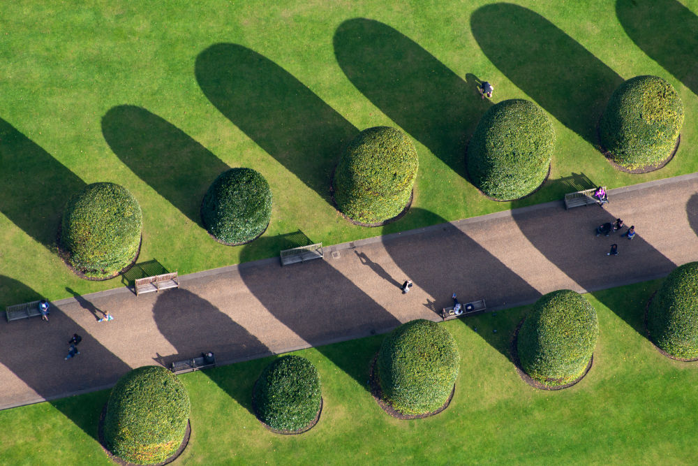 Photography by Gray Malin of Kensington Palace Hedges