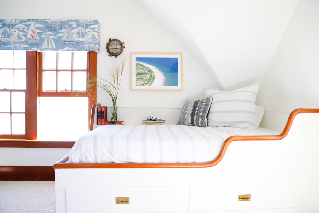 Start With Art - Creating a Perfect Reading Nook with Washashore Home