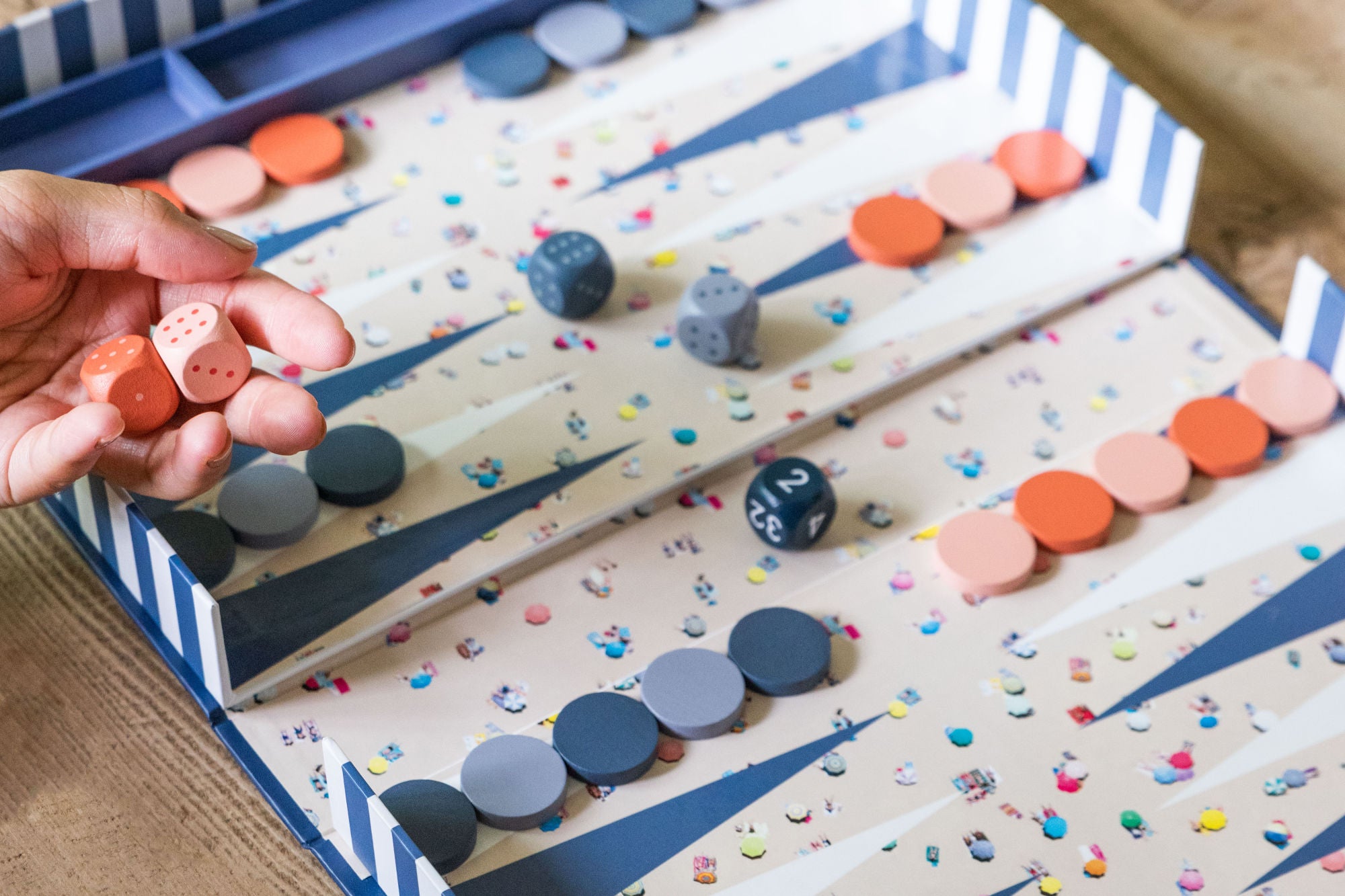 0-_Holiday-2019-Backgammon-11-