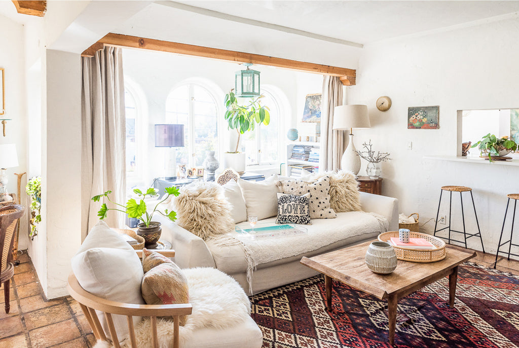 Natural Wood Furniture and Décor