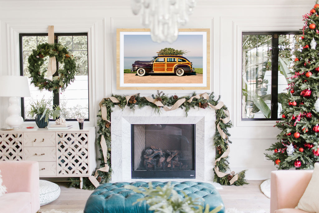 Holiday Fireplace Décor for Every Style