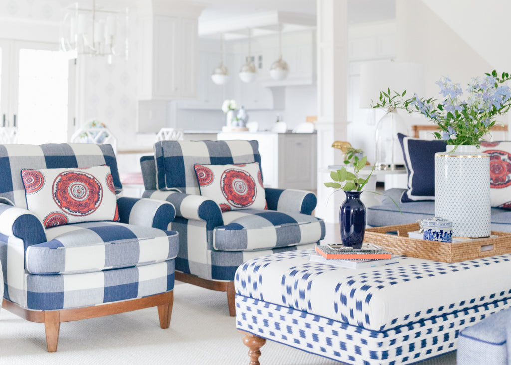 How to Use Blue as a Neutral