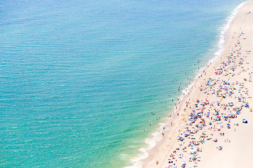 10 Prints That Will Keep Summer Thriving in Your Home All Year Long