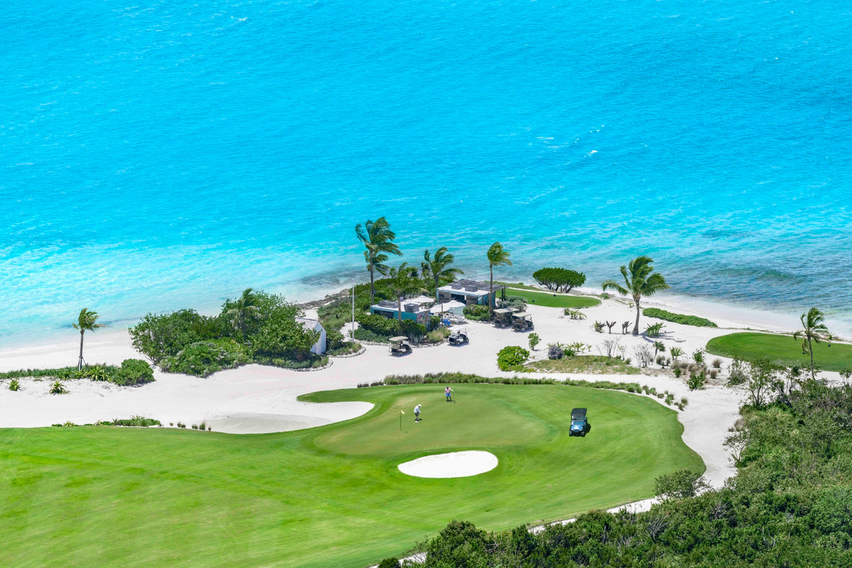 Hole 8, Baker’s Bay Golf & Ocean Club, Abaco, Bahamas