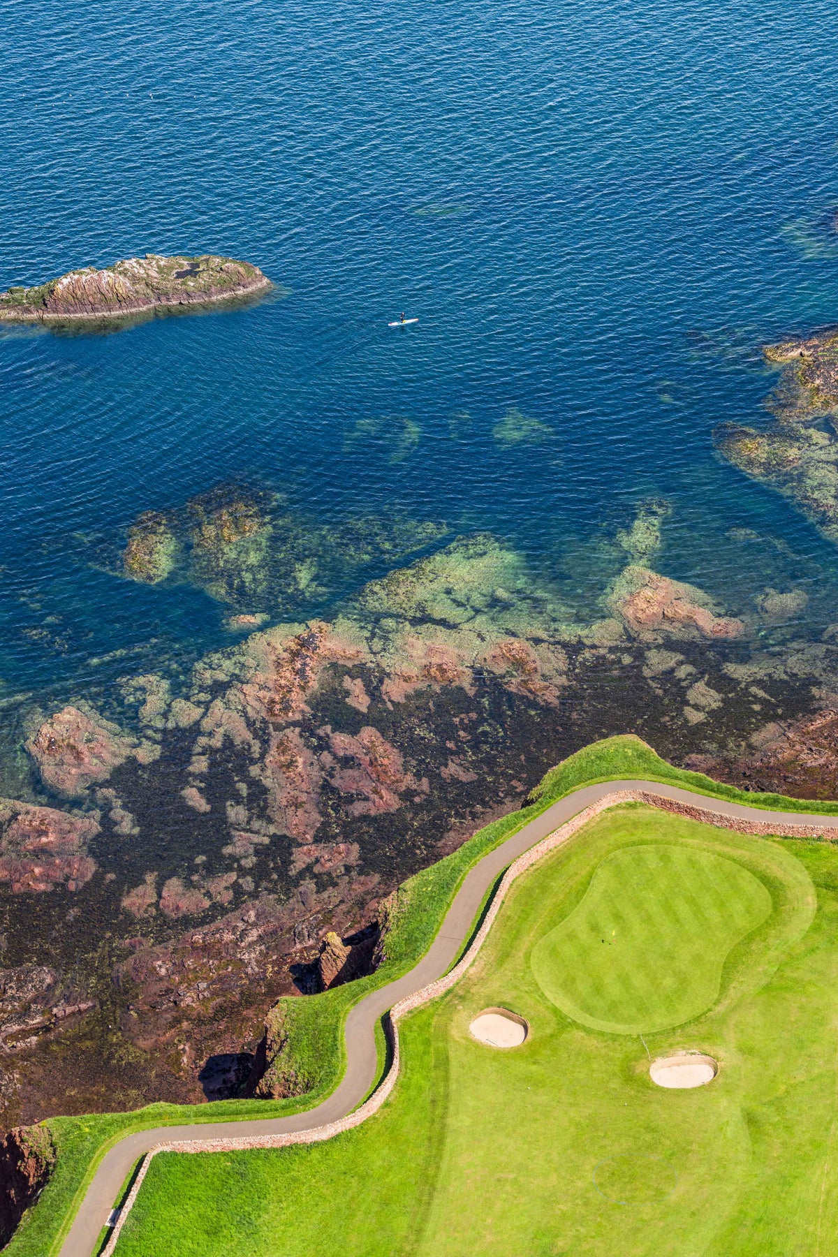 Hole in One, Scotland