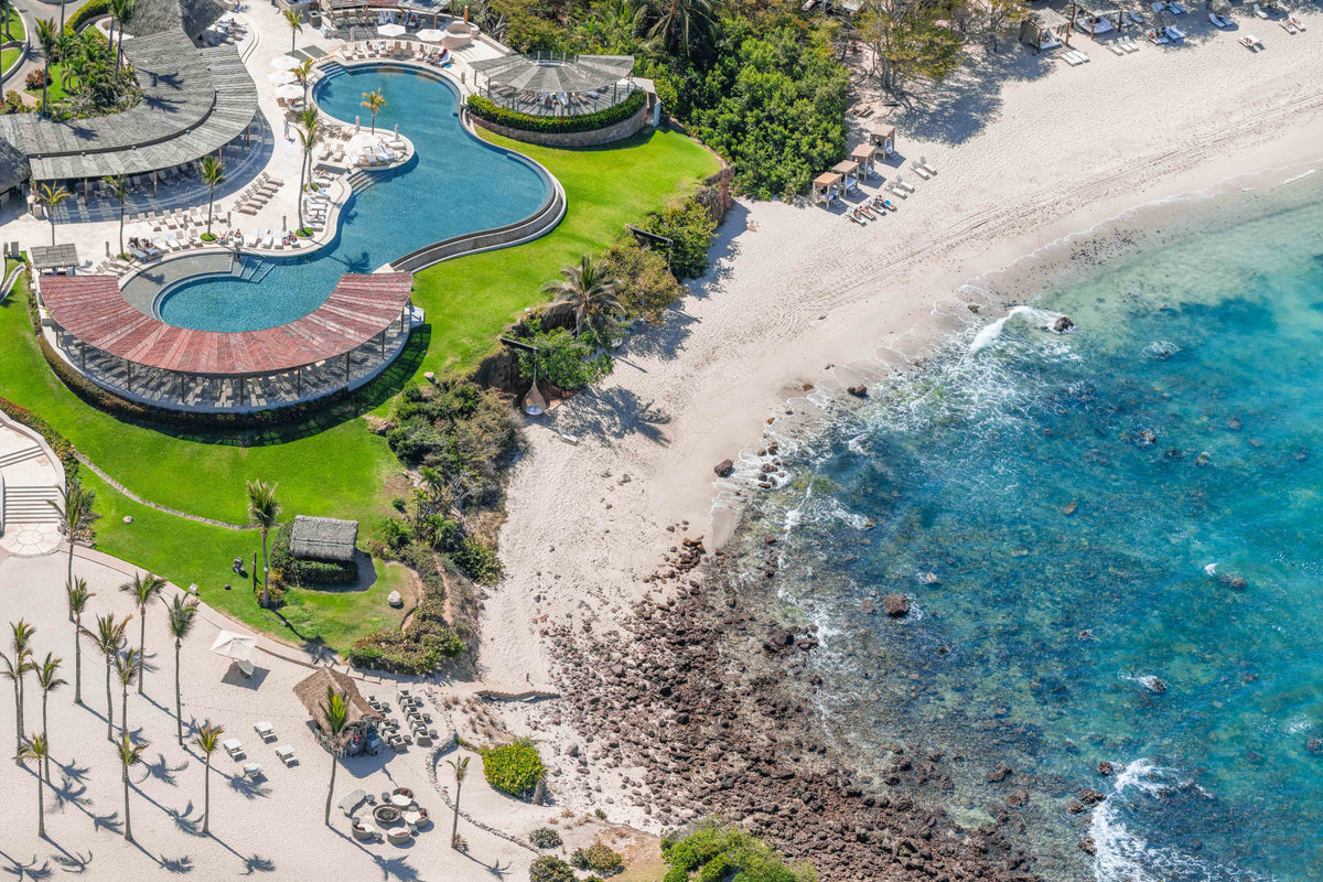 Pool Day, Four Seasons Punta Mita