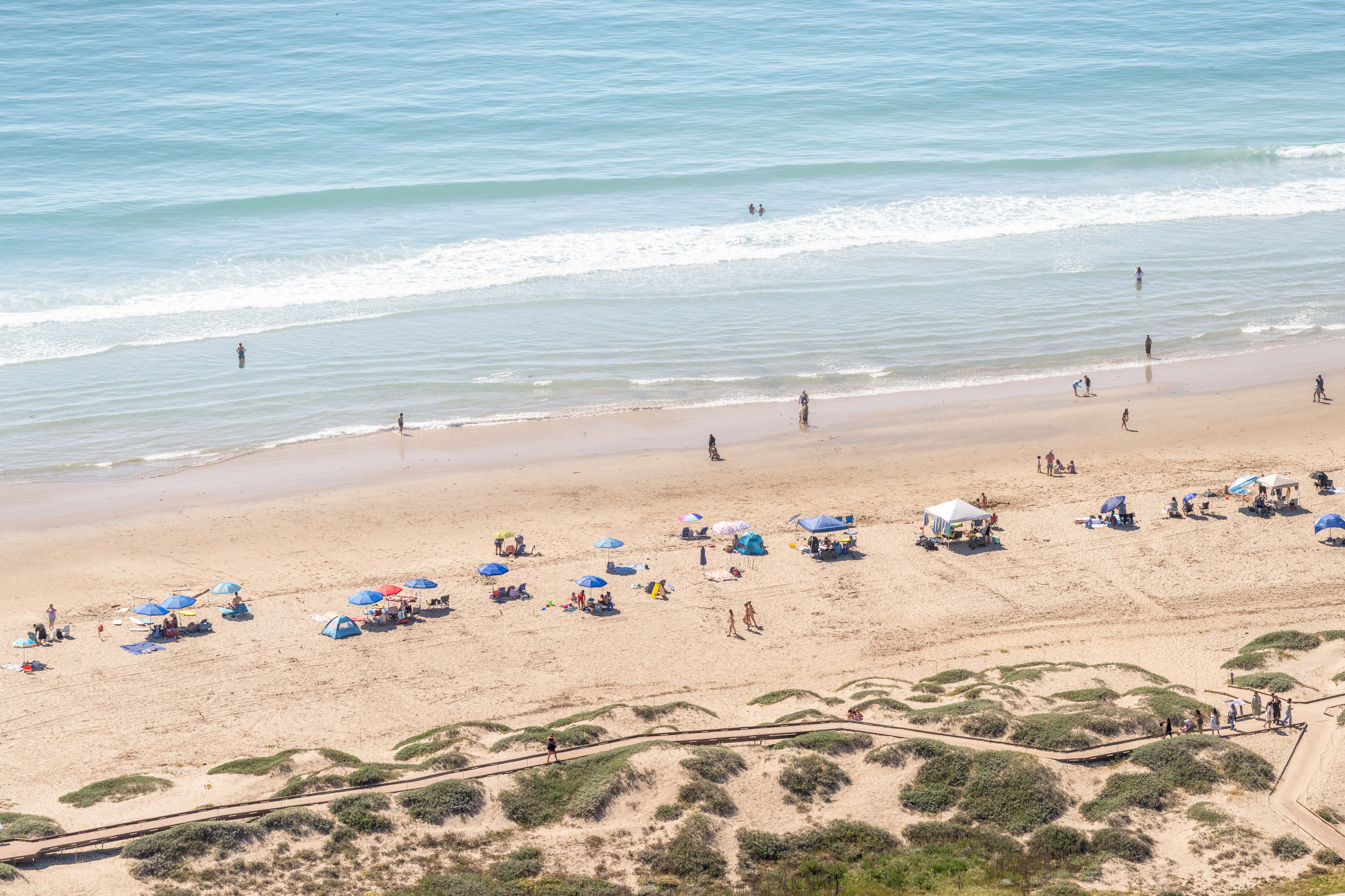 Santa Claus Beach Day, Santa Barbara