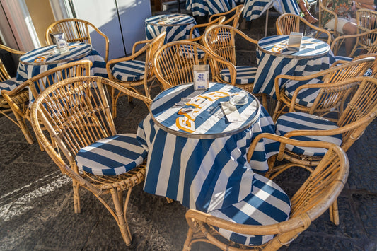 Table for Two, Capri