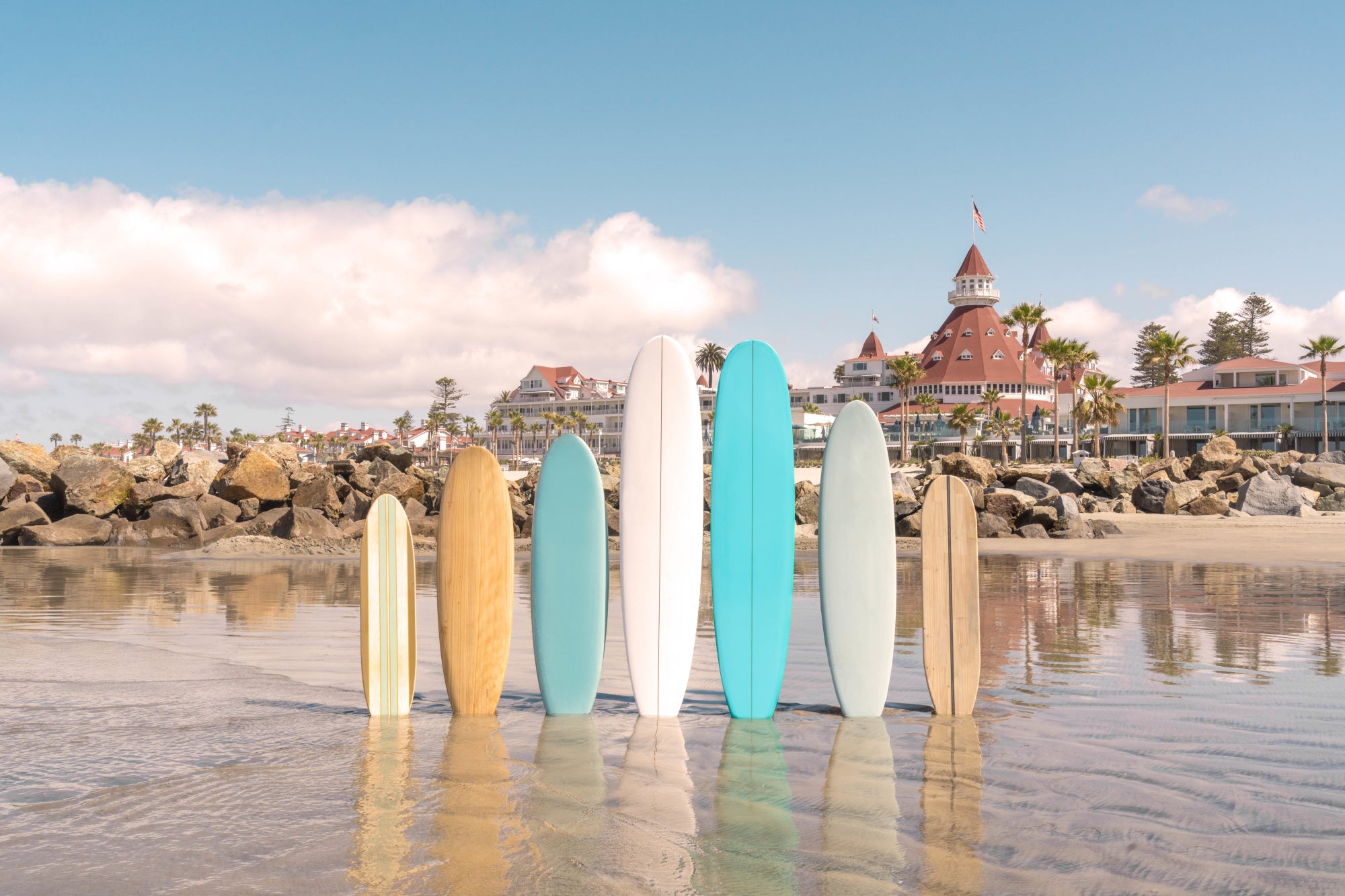 The Surfboards, Hotel Del Coronado