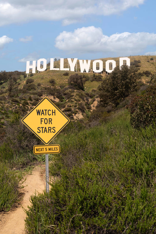 Watch for Stars, Hollywood Sign