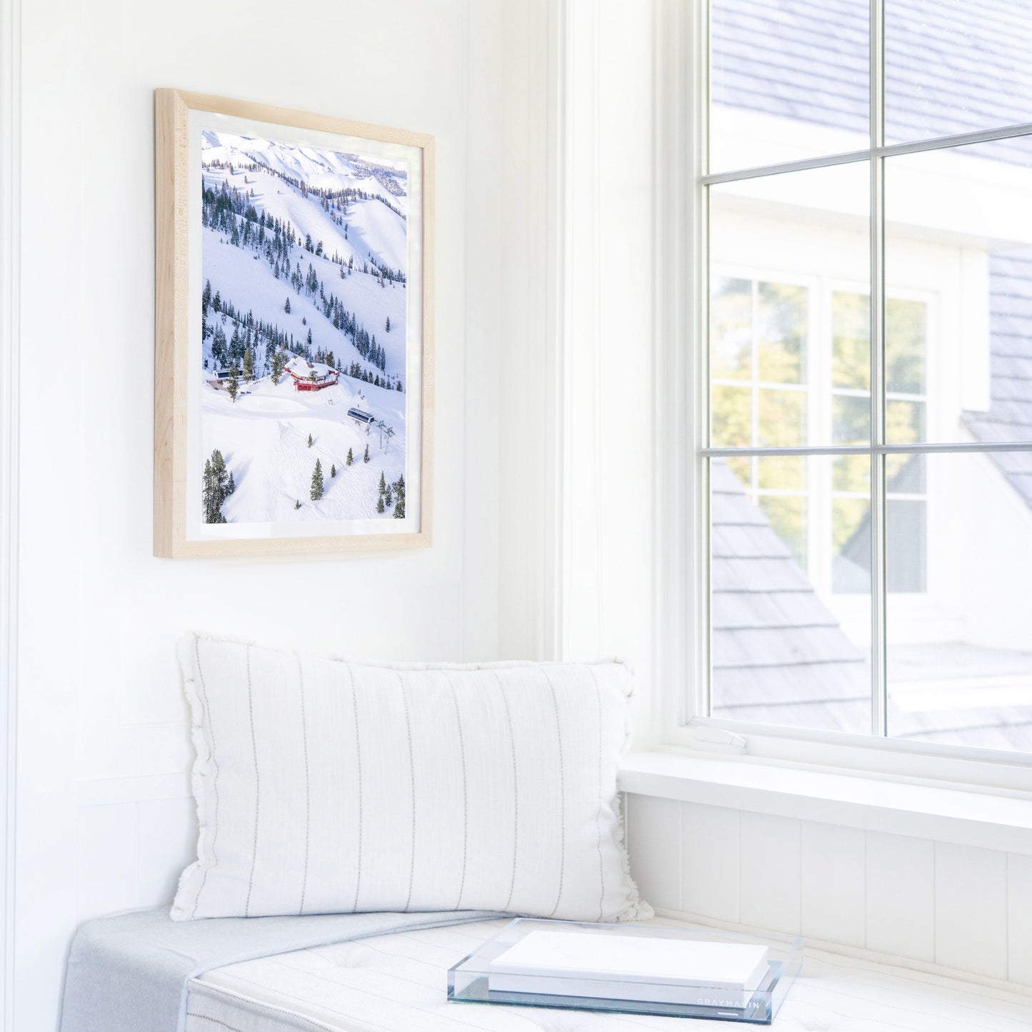 Roundhouse Restaurant Vertical, Sun Valley