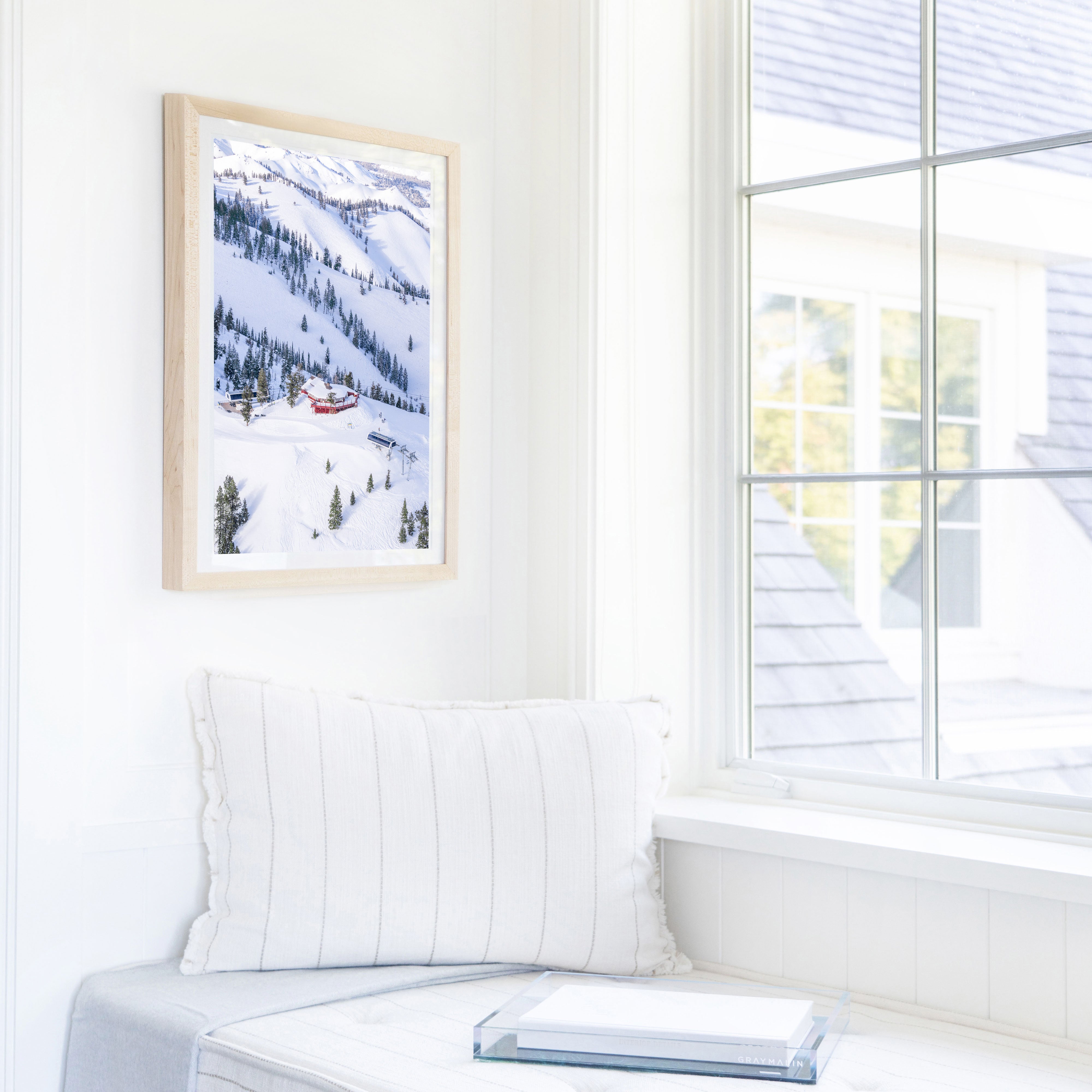 Roundhouse Restaurant Vertical, Sun Valley