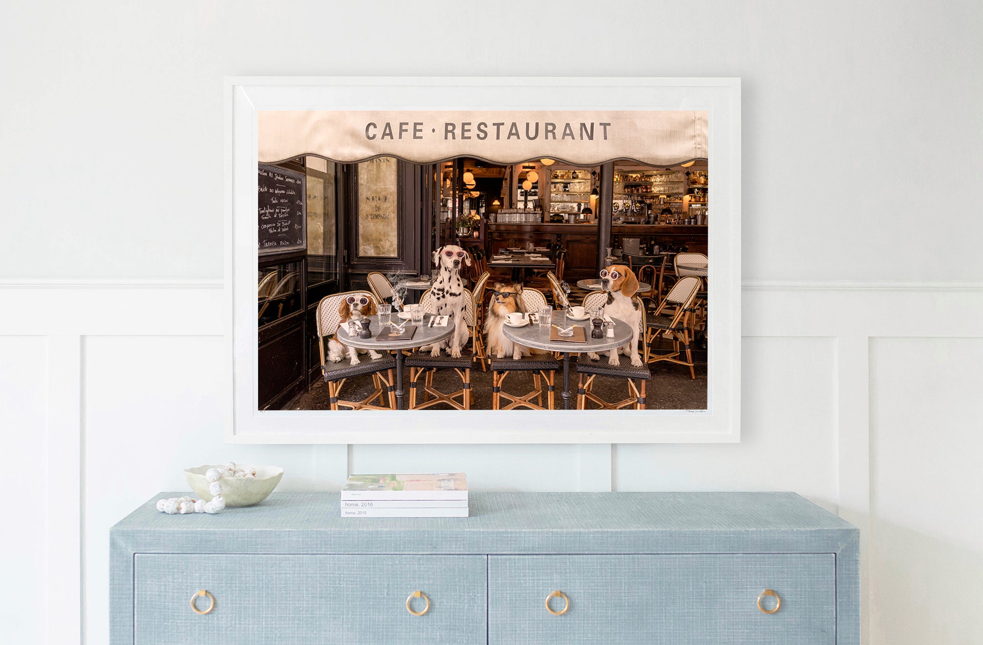 The Café, Paris