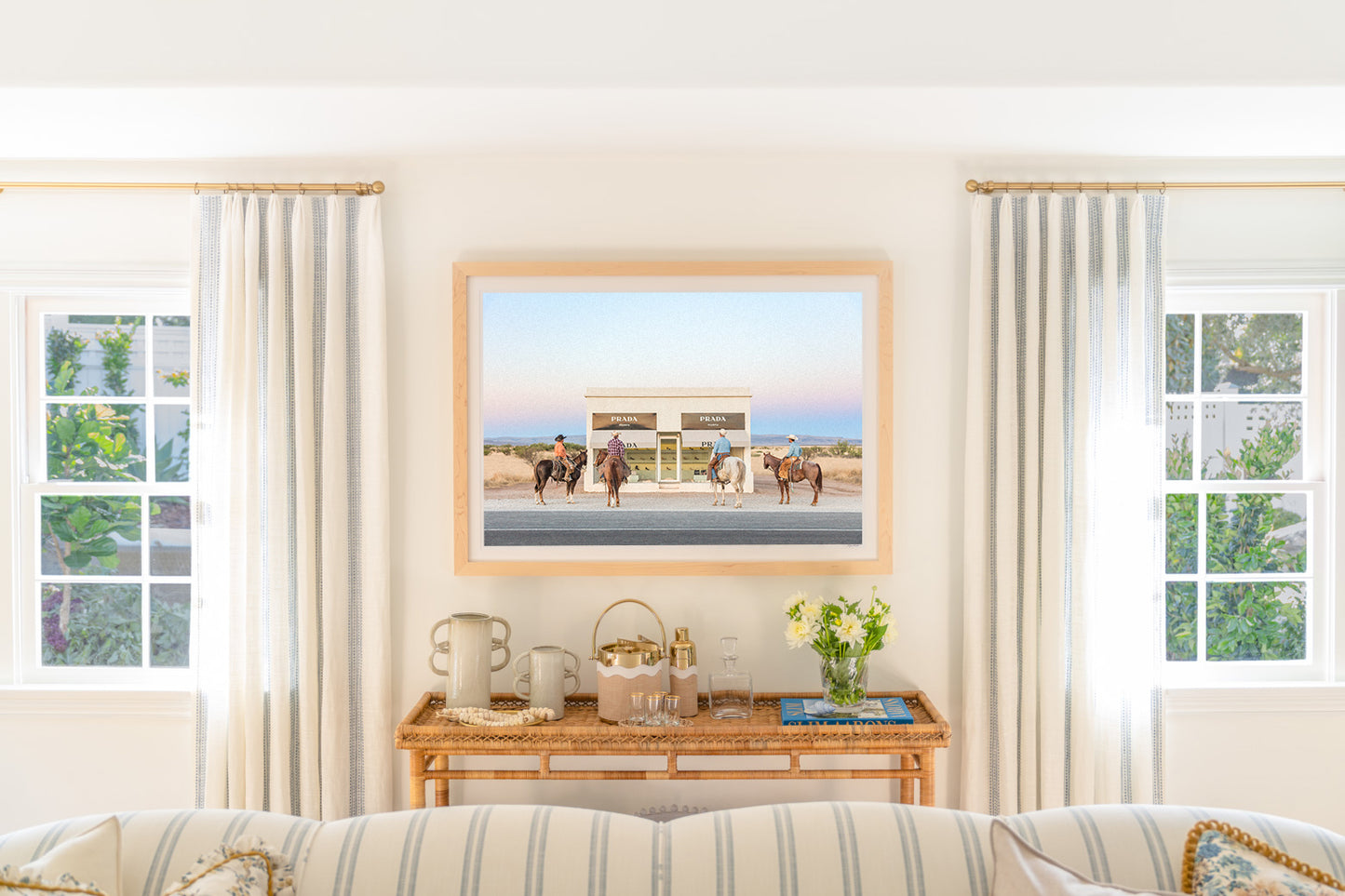 The Onlookers, Prada Marfa