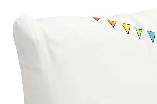 The Decorative Pillow, Bunting Scallop Multi