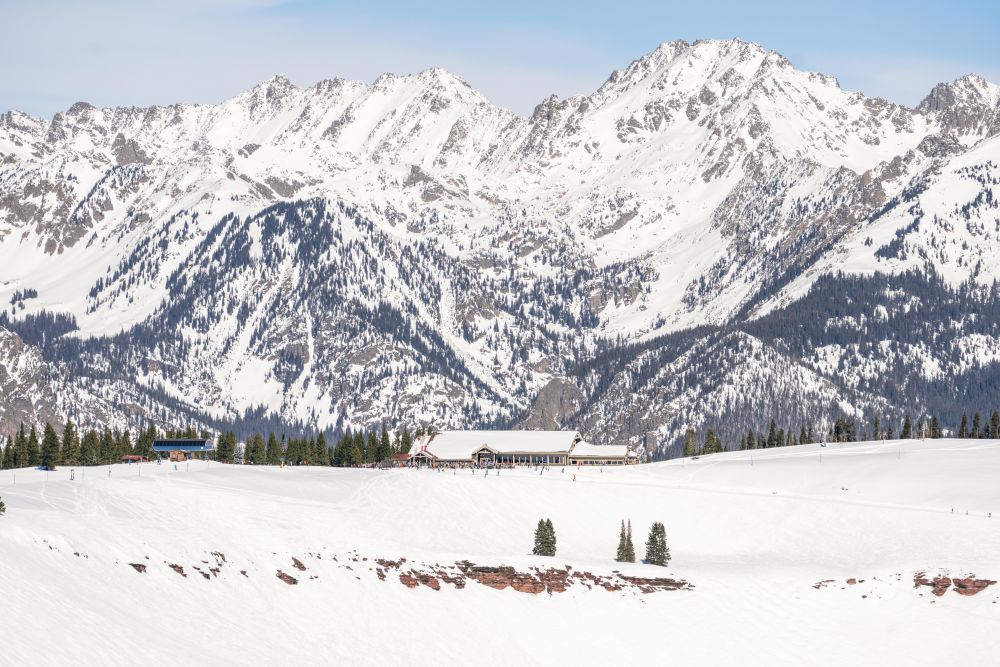 Two Elk Lodge, Vail