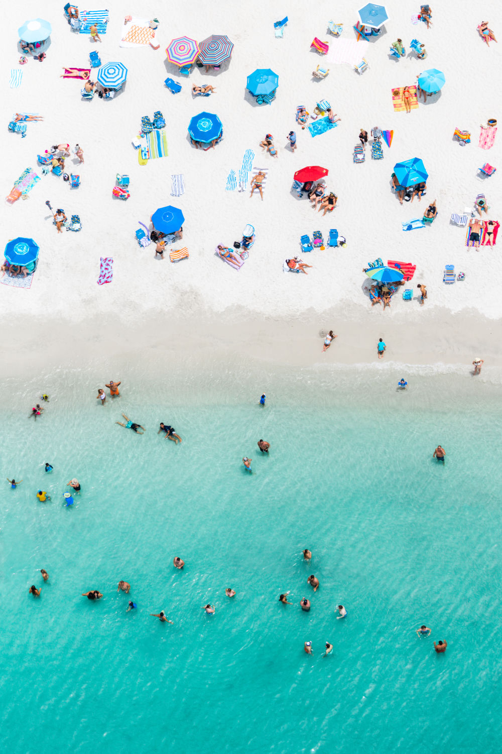 Vanderbilt Beach Triptych, Naples, Florida – Gray Malin